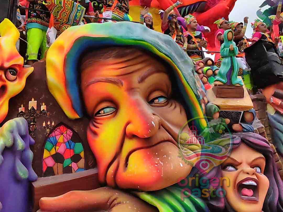 Detalle artístico de una carroza del Desfile Magno, Carnaval de Pasto